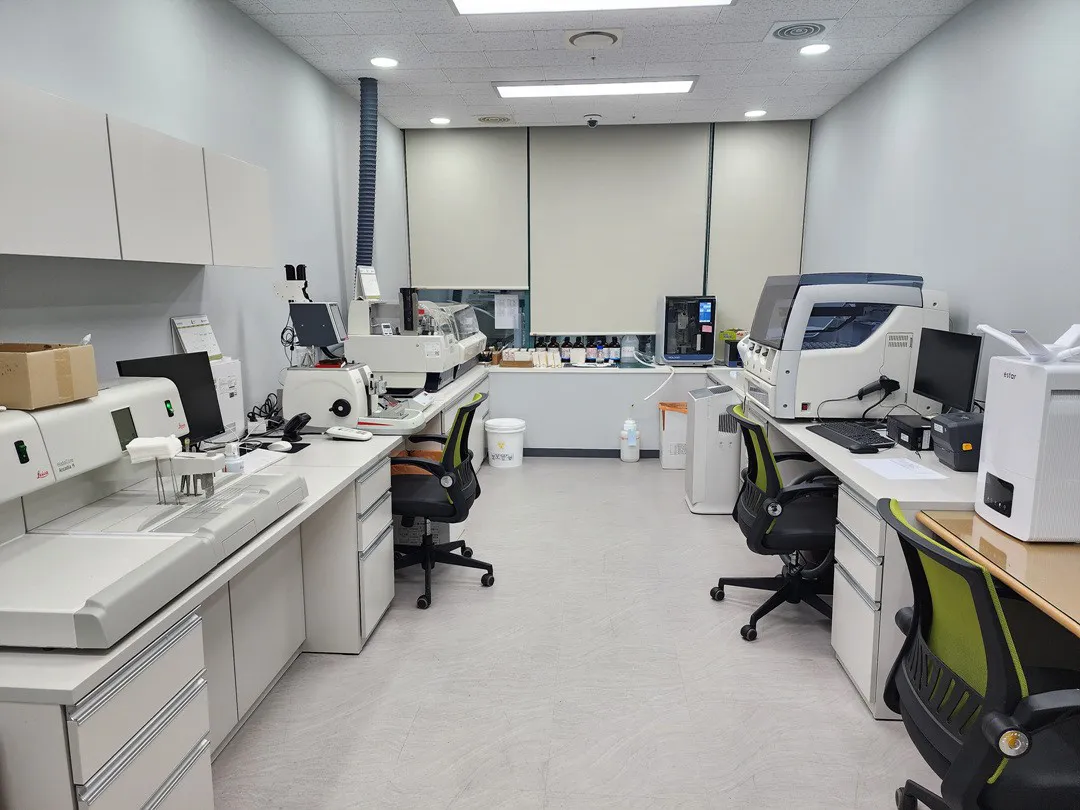 땡큐서울의원 병리과 검사실